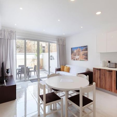 Comfy Apt With Terrace, 5 Mins To Sliema Ferries By 360 Estates Gzira Ngoại thất bức ảnh
