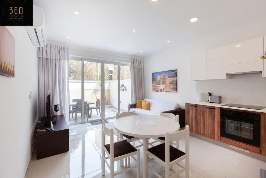 Comfy Apt With Terrace, 5 Mins To Sliema Ferries By 360 Estates Gzira Ngoại thất bức ảnh