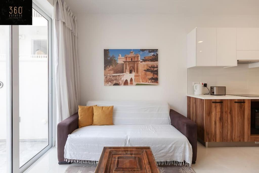 Comfy Apt With Terrace, 5 Mins To Sliema Ferries By 360 Estates Gzira Ngoại thất bức ảnh